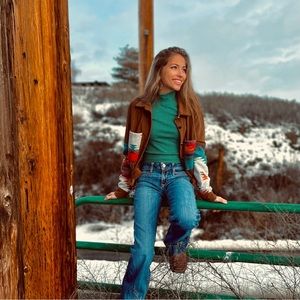 Meet your Posher, Jessie